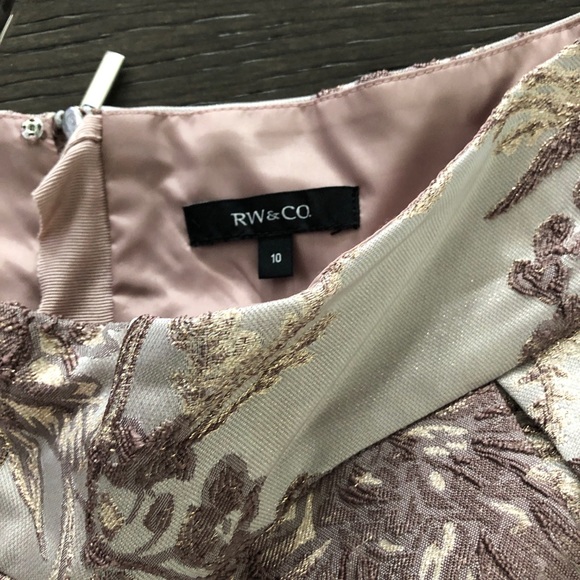 RW& CO Beautiful flare skirt with boxed pleats 10 - Picture 8 of 8